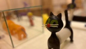 Hračky, ktoré ste mali. Aj tie, ktoré by ste chceli, ale socialistické podniky ich nevyrobili alebo vyviezli iba deťom na Západ. Unikátna výstava v SNM.