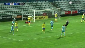 ZOSTRIH: MFK Michalovce - ŠK Slovan 0:2, Slovan je už na čele ligy