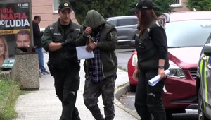 Muž brutálne napadol ženu v centre mesta. Neprestal, aj keď ho o to prosila