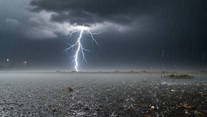 Silné búrky zasiahli Slovensko: Najviac zrážok hlásia z východu