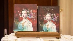 Výnimočná kniha: Takéto spojenie veršov a ilustrácií oceňovanej maliarky ste ešte nevideli