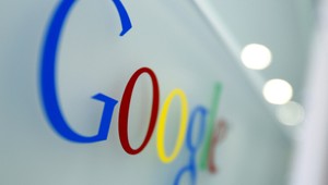 Google si pamätá veľa. Radí, ako prezradiť menej