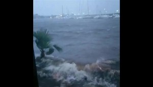 VIDEO: Ničivý Florence berie všetko, čo mu príde do cesty. Vyžiadal si už niekoľko životov