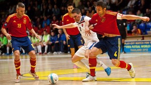 HUSTE.tv: Futsalisti chcú postúpiť na ME 2014 do Belgicka