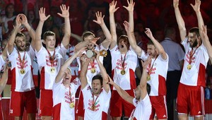 Volejbalsiti Poľska opäť na tróne, doma zosadili Brazílčanov
