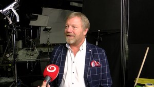 Ustojí to? Kramár to dostáva natvrdo z každej strany, je to kruté!