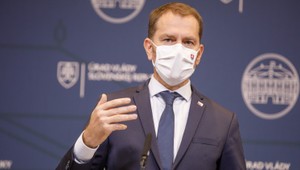 Premiér hovorí o predĺžení núdzového stavu ako o hotovej veci, ústavným expertom sa to ale nepozdáva