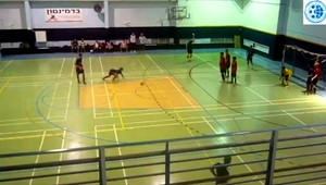 Výmyselníci, lapaji, koťuhy! Filigránsky priamy kop futsalistov vás pobaví!