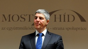 Bugárov most medzi politikou a kšeftom najbližšie voľby neprežije