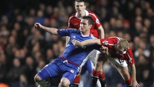 Chelsea sa v nedeľu pokúsi dobyť Old Trafford