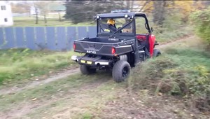 Muž pri páde z koňa utrpel vážne zranenia. Nie je zrejmé, čo sa stalo