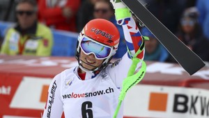 Vlhová vyhrala v slalome vo Švajčiarsku. Velez-Zuzulová skončila 12.