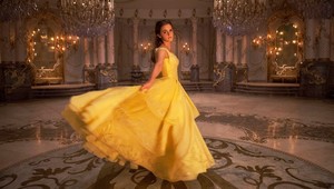 Něžná, krásná a odvážná feministka? Emma Watson se utrhla a nafotila lechtivé snímky!