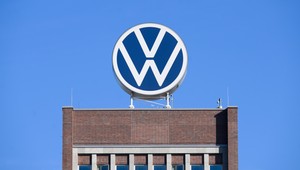 Zamestnanci Volkswagenu vstúpili do varovného štrajku