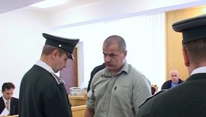 Petluša a Miroslava J. odsúdili za ozbrojené lúpeže