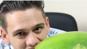 Talian mení jedlo na fascinujúce umenie. Štýlové ovocie vám bude ľúto aj zjesť