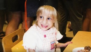 Keď ju matka po pôrode uvidela, vzdala sa jej: Ako dopadlo dievča s ojedinelou diagnózou?