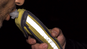 Policajné kontroly sa vracajú na cesty. Vodiči totiž počas pandémie jazdia častejšie pod vplyvom