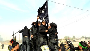 Islamisti dobyli mesto Mahín, turecké stíhačky zabili 50 bojovníkov