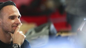 Sekera pripravený pomôcť. V Edmontone idú správnym smerom