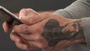 Zažalovali ho za šírenie extrémistických materiálov. Dôkazom bolo aj jeho vlastné telo