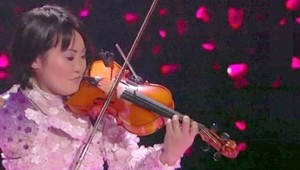 Keď začala hrať, nikto ani nedýchal: Pozrite sa, prečo túto huslistku obdivuje celý svet