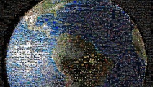 Zamávajte! NASA má rodinnú fotografiu Zeme z ľudí