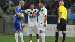 VIDEO: Ronaldovi priatelia zdolali v exhibícii tím Zidana