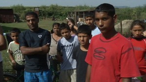 Z Rómov milovníci Ježiša, stavajú si chrám