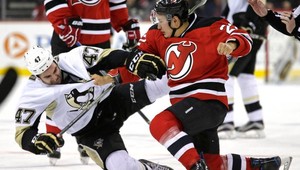 Šikovný drobec Tootoo dal lekciu o hlavu vyššiemu Sestitovi