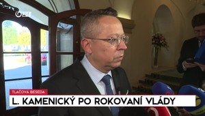 Tlačová beseda ministra Kamenického po rokovaní vlády