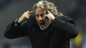 VIDEO: Pokyny trénera: Ľahni a simuluj!