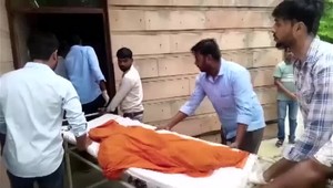 Zrútenie strechy školy si vyžiadalo životy najmenej siedmych detí