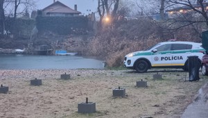 Na Košariskách našli utopeného človeka