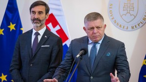 Fico po incidente ruského dronu v Rumunsku vyzýva na dialóg. Blanár útok priamo odsúdil