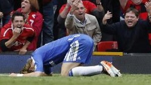 VIDEO: Torres babrákom roka v Premier League?