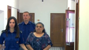 Polícia opäť otvorila prípad detí, ktoré brutálne týrala babička. Podozreniam čelia aj úradníci zo sociálky