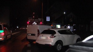 Nabúral, kde sa dalo, a z miesta ušiel. Policajti pátrali po vodičovi kaskadérovi