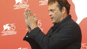 Slávny herec lieta v obrovských problémoch