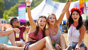 Desať sekúnd, ktoré zmenia vaše leto: vymeňte dioptrické okuliare za slnečné