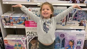 Aj vaše deti túžia po všetkých hračkách v obchode? Vyskúšajte tento super TRIK!