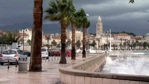 Počasie vyčíňa aj v Európe. Záplavy a tornádo v Chorvátsku