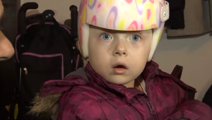 Milotka zažíva krutosť najhrubšieho zrna: Klopkanie na helmu, posmešky a odstrkovanie!