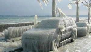 Poľadovica spôsobila nehody, zahynuli najmenej štyria ľudia