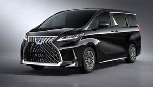 V prvom mikrobuse Lexusu nájdete televíznu stenu a fotelky