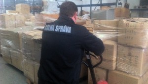 V Pezinku našli dielňu na cigarety