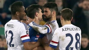 Barry dal za pravdu Diegovi Costovi. Neuhryzol ma