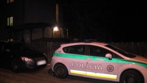 Razia v Polomke. Kriminalisti si posvietili na obchodníkov s drogami