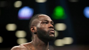 Wilder môže zrušiť britský megasúboj. Chce 20 miliónov, aby tak nespravil