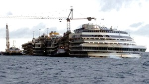 Vrak stroskotanej Costy Concordie zničia v janovskom prístave